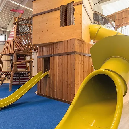 4 Person In Appartement Wendtorf